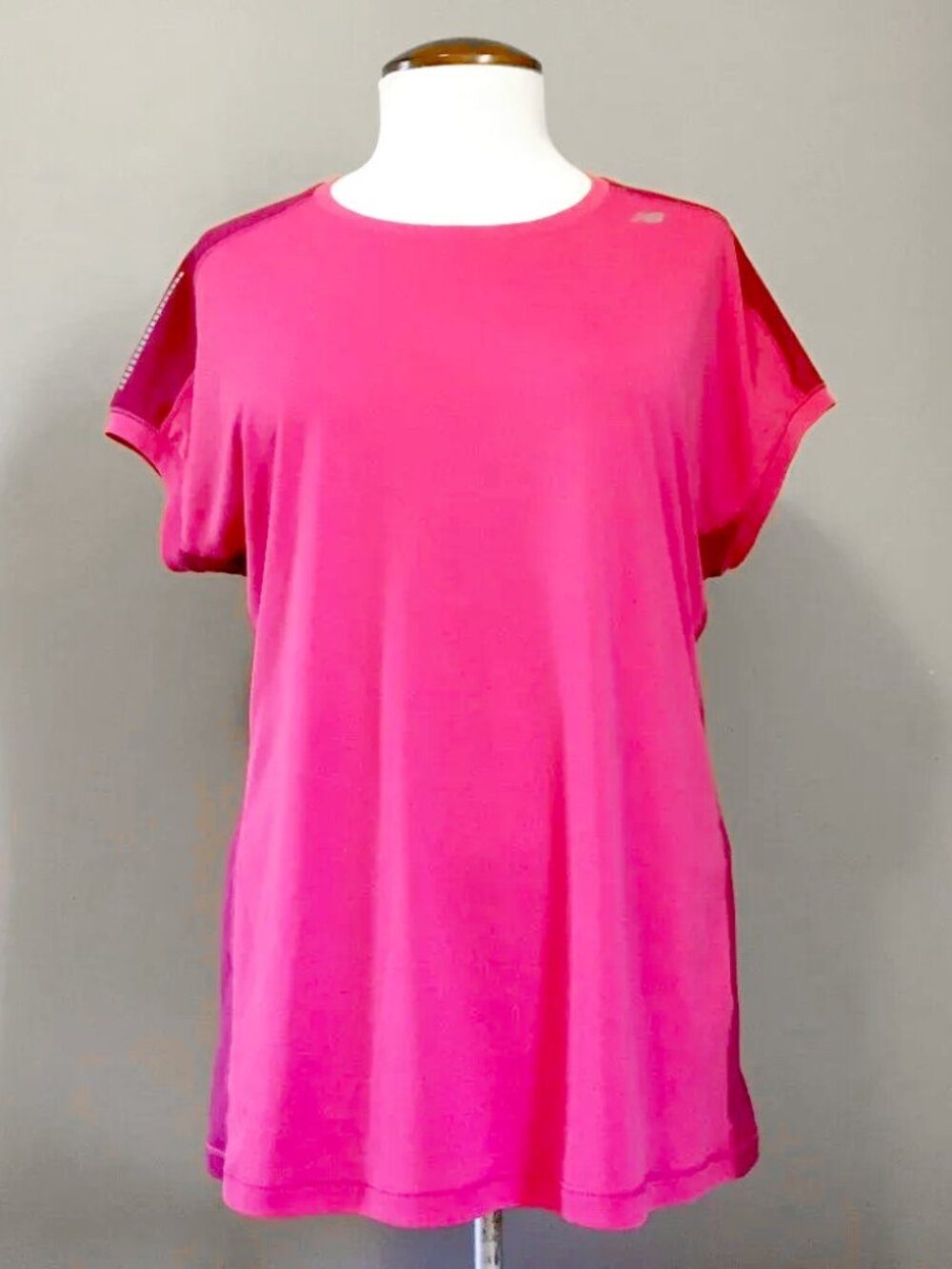 New Balance Two Tone Rose & Burgundy Muscle Tank Top Large Performance